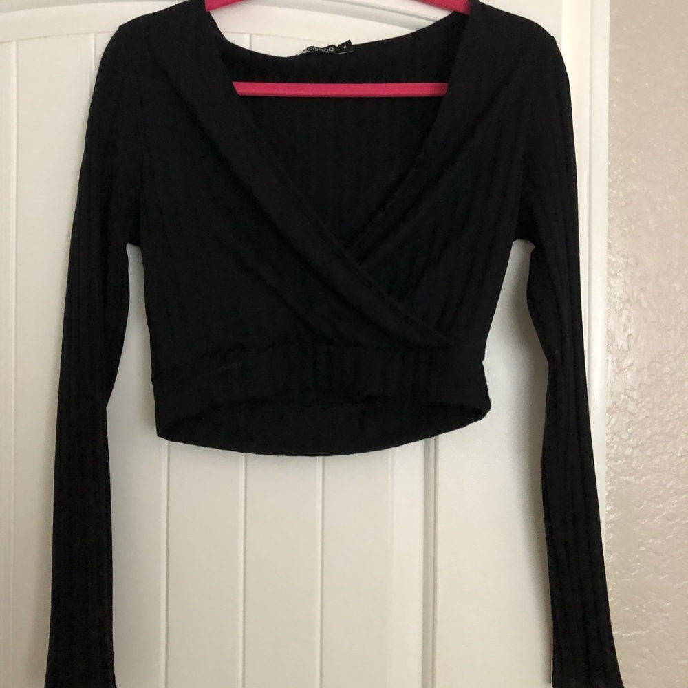 Boohoo black wrap tight shirt
